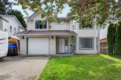 2111 Anna Pl Courtenay, BC V9N 9B4