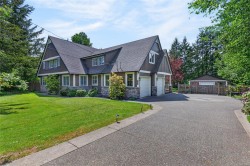 5113 Frederick Pl Courtenay, BC V9J 1S6