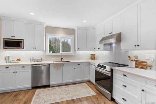 4090 Otter Point Rd, Sooke, BC 