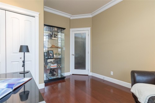 4073 Longview Dr, Saanich, BC 
