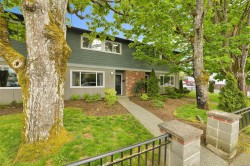 3-660 JUBILEE St Duncan, BC V9L 1X6