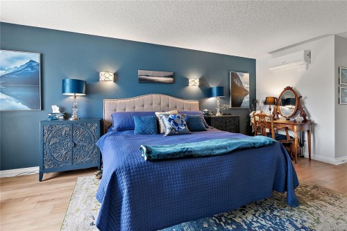 9713 Second St, Sidney, BC - Indoor Photo Showing Bedroom