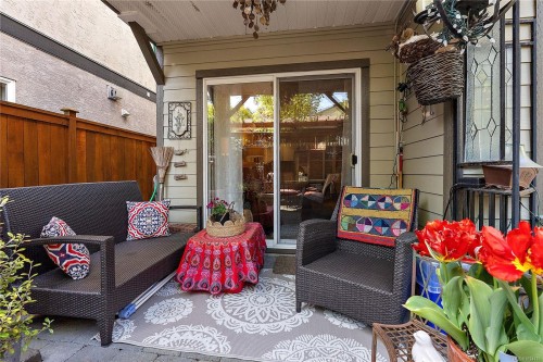 9713 Second St, Sidney, BC - Outdoor With Deck Patio Veranda With Exterior