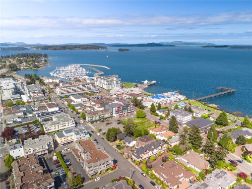 9713 Second St, Sidney, BC - Outdoor With Body Of Water With View