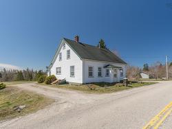 41 Brooklyn Road Brooklyn, NS B5A 5H5