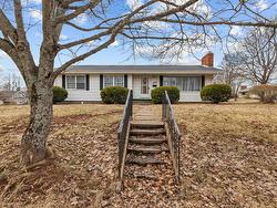 459 Queen Street  Charlottetown, PE C1A 4G4