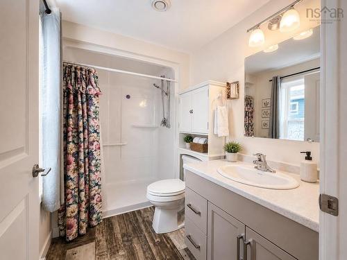 77 Conway Drive, Elmsdale, NS 