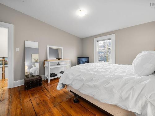 2446 James Street, Halifax, NS 