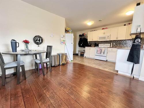 17 Clinton Street, Amherst, NS 