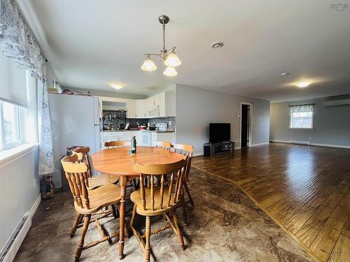 17 Clinton Street, Amherst, NS 