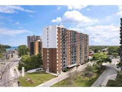 308-8591 RIVERSIDE Drive EASTWindsor, ON N8S 1G3