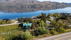 5281 Tailyour Lane Peachland, BC V0H 1X1