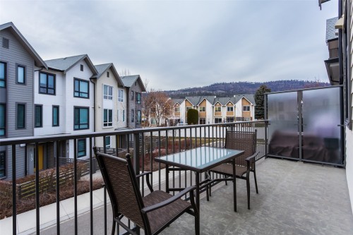 4-170 Celano Crescent, Kelowna, BC - Outdoor