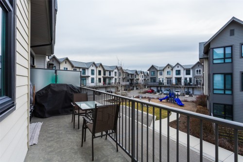 4-170 Celano Crescent, Kelowna, BC - Outdoor With Exterior