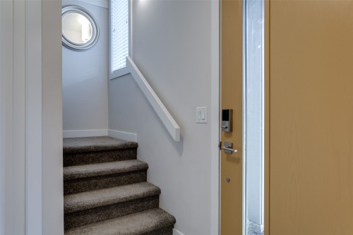 4-170 Celano Crescent, Kelowna, BC - Indoor Photo Showing Other Room
