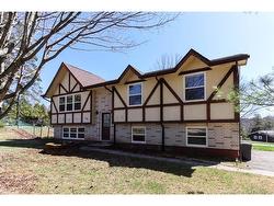 100 Doncaster DR  Quispamsis, NB E2E 1R7
