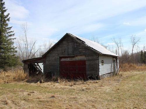 360 River Rd, Rainy River, ON 