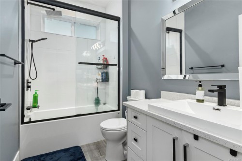 720 Sitka St, Campbell River, BC 