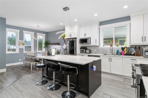720 Sitka St, Campbell River, BC 