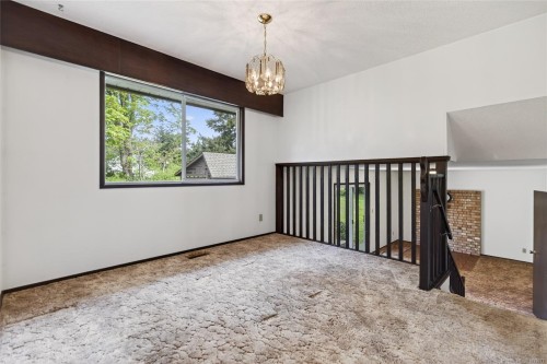 645 Summit Pl, Comox, BC 