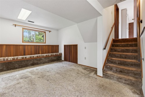 645 Summit Pl, Comox, BC 
