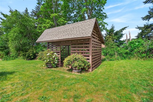 645 Summit Pl, Comox, BC 