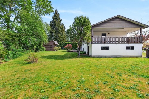 645 Summit Pl, Comox, BC 