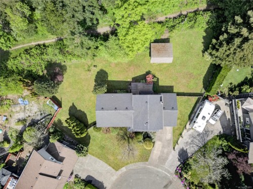 645 Summit Pl, Comox, BC 