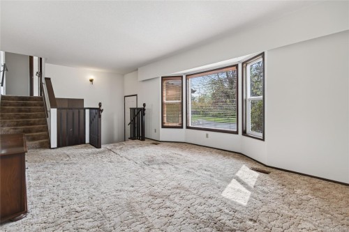 645 Summit Pl, Comox, BC 