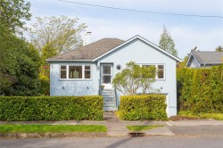 336 Irving Rd Victoria, BC V8S 4A2