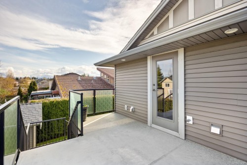 2403 Tiger Moth Pl, Comox, BC 