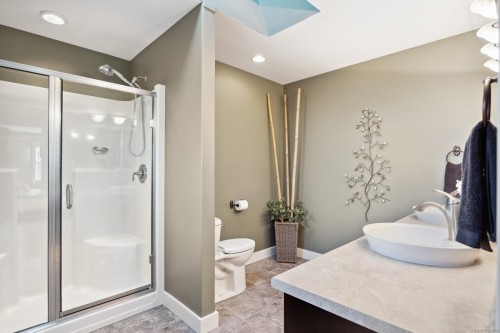 2403 Tiger Moth Pl, Comox, BC 