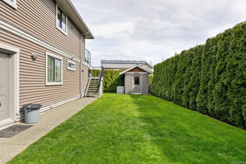 2403 Tiger Moth Pl, Comox, BC 