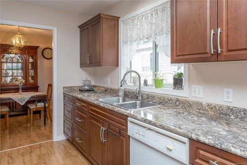 44 Eagle Lane, View Royal, BC 
