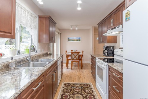 44 Eagle Lane, View Royal, BC 