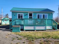 32 Million Dollar Lane Port Howe, NS B0K 1K0