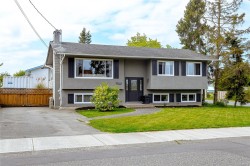 10328 Bowerbank Rd Sidney, BC V8L 3L4