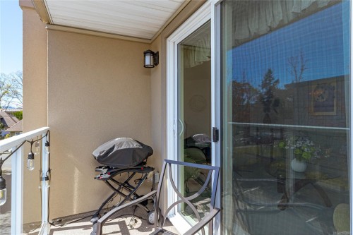 311-9919 Fourth St, Sidney, BC - Outdoor With Balcony With Exterior