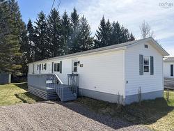 21 COLLEGE Court  Bible Hill, NS B2N 6P3