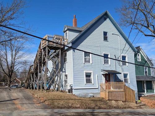 18 Gaspereau Avenue, Wolfville, NS 