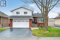 1554 ROSEBELLA AVENUE Ottawa, ON K1T 1E8