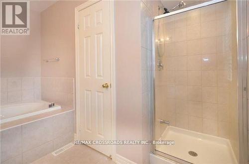158 Harvest Hills Boulevard, Newmarket, ON - Indoor Photo Showing Bathroom