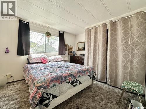 237 Amy Avenue, Alice Beach, SK - Indoor Photo Showing Bedroom
