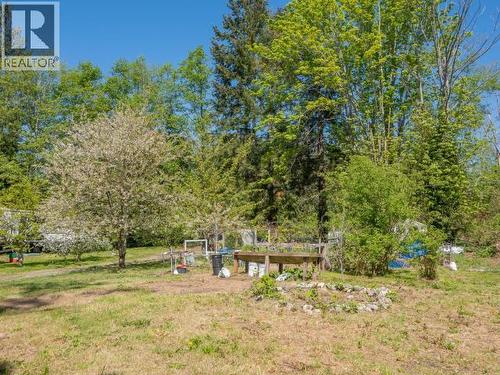 8981 Highway 101, Powell River, BC - Outdoor