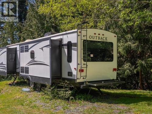 8981 Highway 101, Powell River, BC - Outdoor