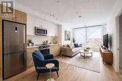 605 - 1195 THE QUEENSWAY Toronto, ON M8Z 1R7