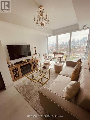 1922 - 19 Western Battery Road, Toronto, ON - Indoor Photo Showing Living Room