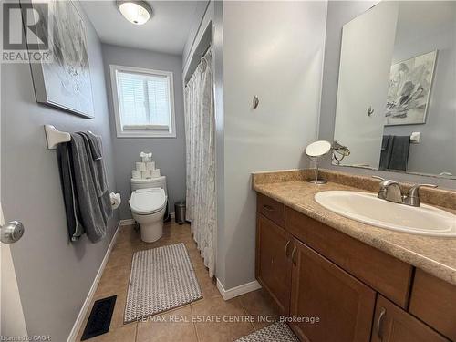 15 Gees Way, Cambridge, ON -  Photo Showing Other Room