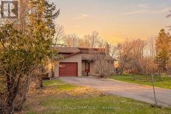 2870 OLD MAPLE LANE Ottawa, ON K0A 1T0