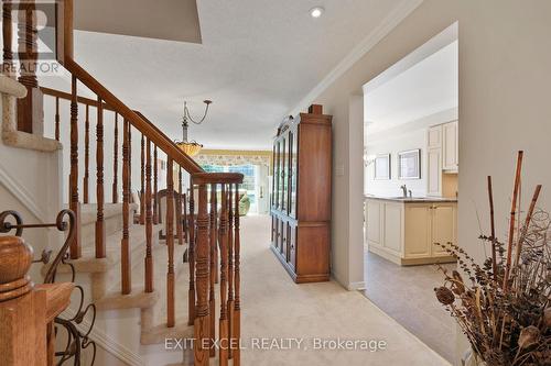 67 Hawktree, Ottawa, ON - Indoor Photo Showing Other Room